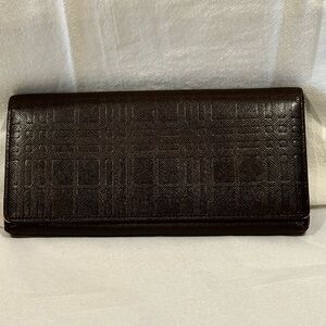 Exquisite Burberry Embossed Check Long Wallet In A Rich Brown Leather